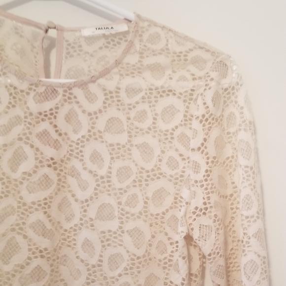 Aritzia Leopard Print Sheer Longsleeve - Picture 5 of 5